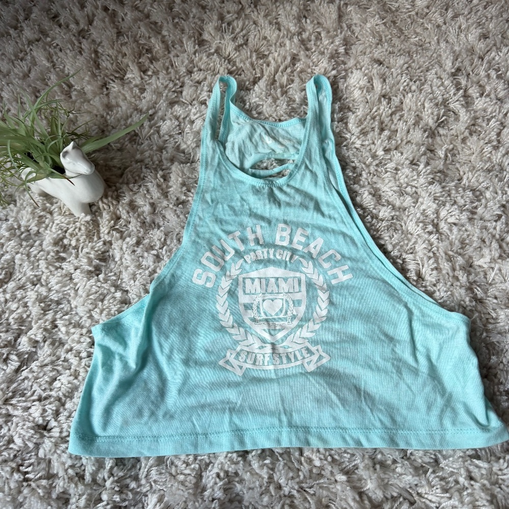 Casual and breezy Surf Style Miami, South Beach collectible summer surfer Light
